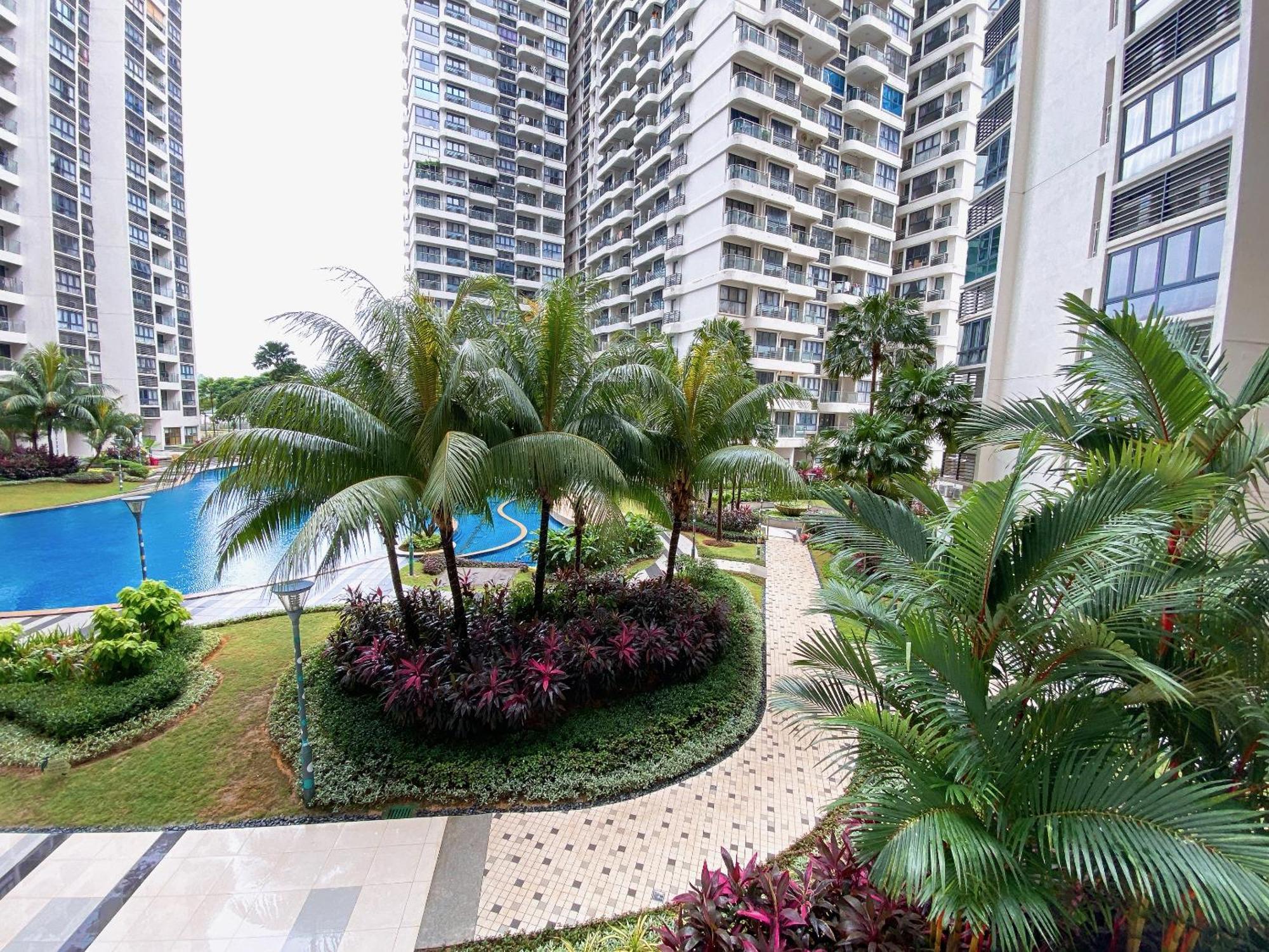 Country Garden Danga Bay By Lions Bay Apartment Johor Bahru Room photo